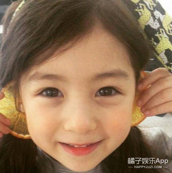 网友声称找到韩国最萌小女孩:直到看到姐姐.