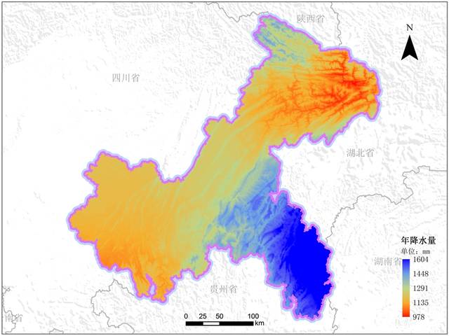 年重庆市地面气象监测站数据,应用气候数据空间插值软件anusplin预测