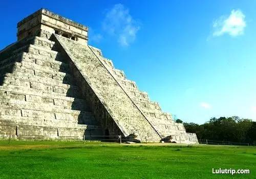 奇琴伊察马雅金字塔 (chichen itza maya pyramid)