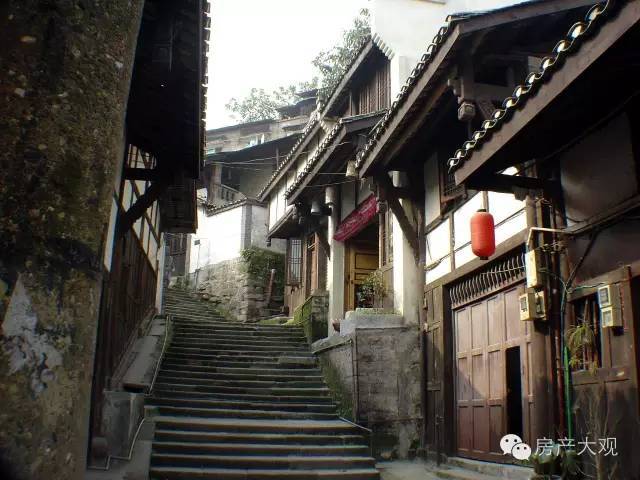 川东建筑的现代商业应用