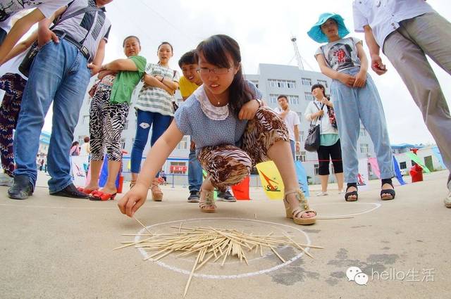 老照片怀念80后的童年游戏娱乐,你亲历过几项?