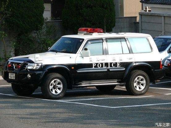 日产途乐suv