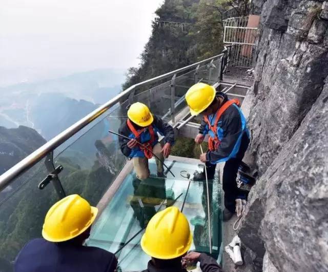 酷炫又惊世的玻璃栈道广州也有!那些背后的故事,你知道多少?