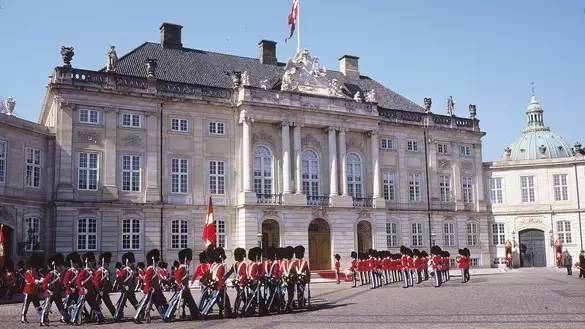 丹麦的国庆日到底是哪一天,4月还是6月?他们都咋庆祝?