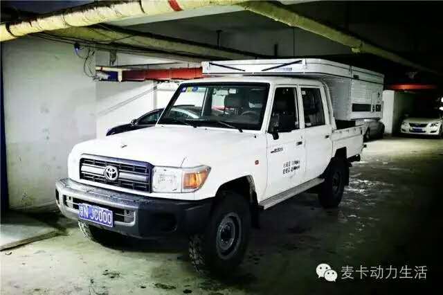 皮卡背驮式升顶房箱fourwheelcampers