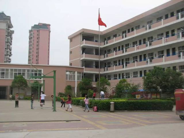 黑龙江省哈尔滨市风华小学