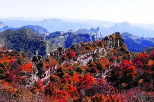 板山风景区位于武乡县城东部.