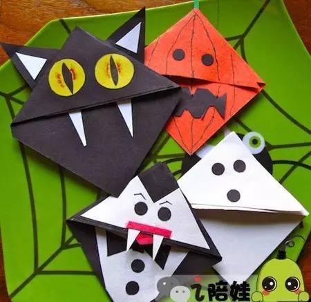 同样的制作方法,使用不同的彩纸,还可以制作黑猫.