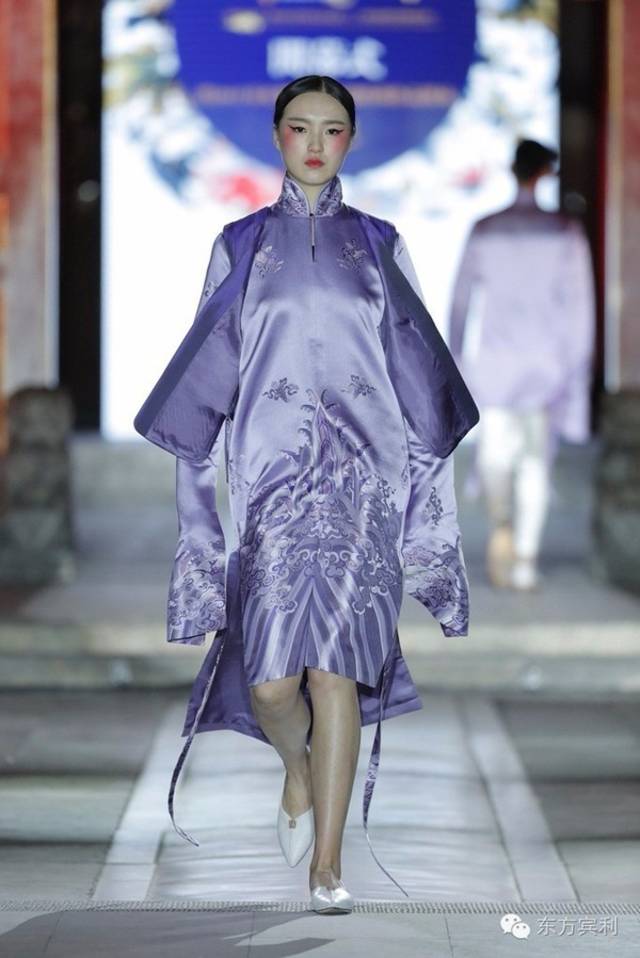 2017ss中国国际时装周▎曾凤飞的中式服装大秀《远近》