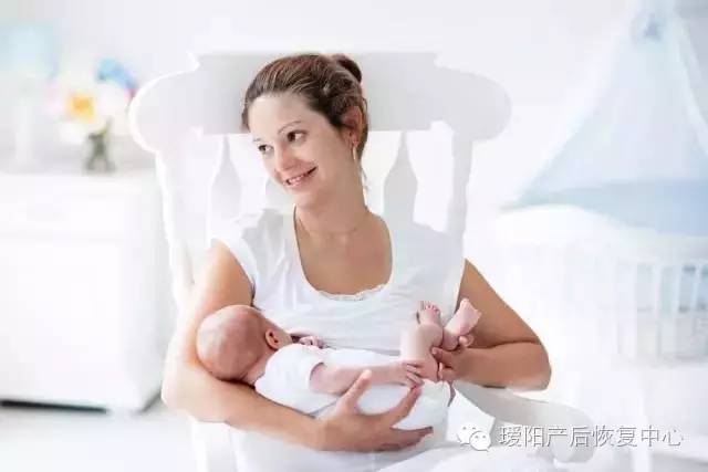 月子期间穿哺乳内衣吗_月子期间可以玩手机吗(3)