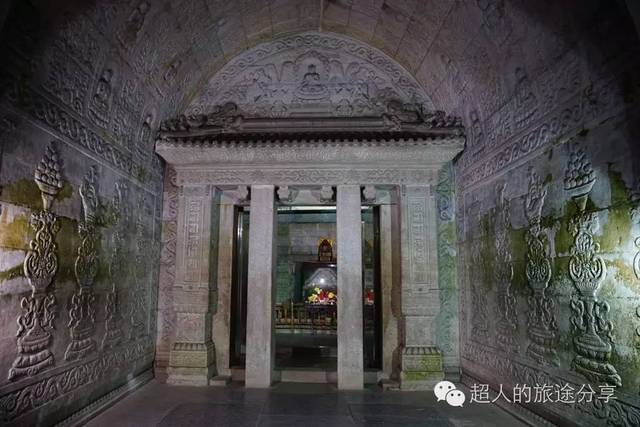 中国最大最完整的帝王陵墓群——清东陵