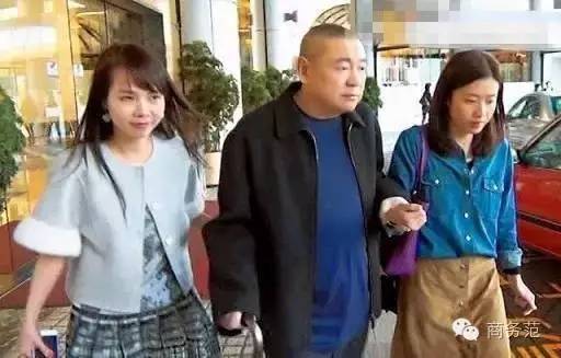 65岁香港富豪刘銮雄换肾成功,发声明怒斥女友