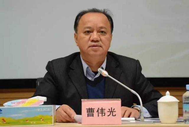 肇庆市卫生和计划生育局党组书记,局长曹伟光在大会上致辞.