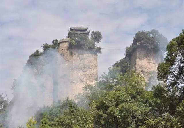 江油窦团山