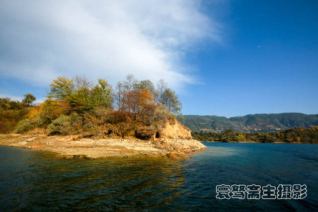 大西南古镇行去冕宁彝海旁边的彝家小山村看看