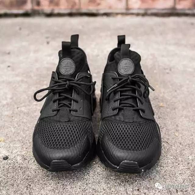 黑武士齐聚 | 耐克男鞋nike air huarache男士秋冬跑步鞋