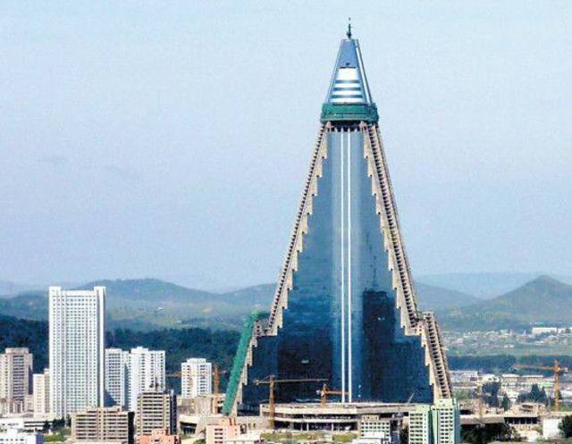 全球10大最丑建筑,中国沈阳上榜,我不服