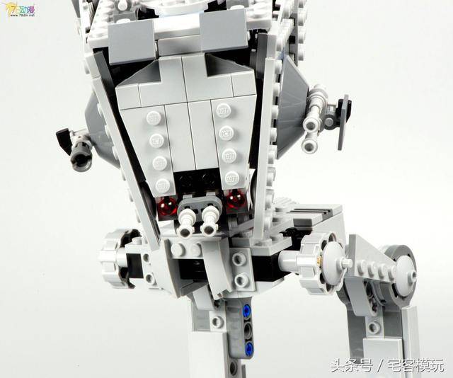 转帖:乐高积木 75153 "at-st"步行机突袭