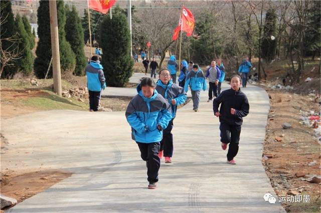 【动态】快来和我们一起奔跑吧!——记鳌山卫中学冬季长跑