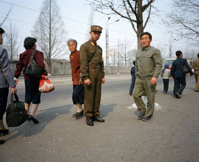 老照片:1997年的平壤街头,那个20年前的朝鲜