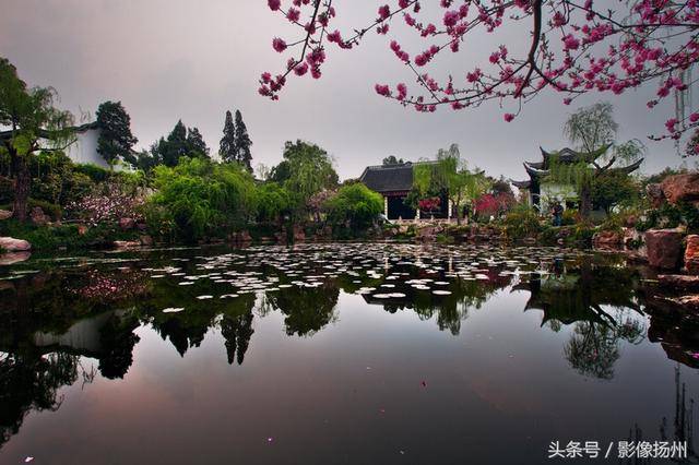 跟着扬州乾隆水上游览线:看两岸花柳全依水