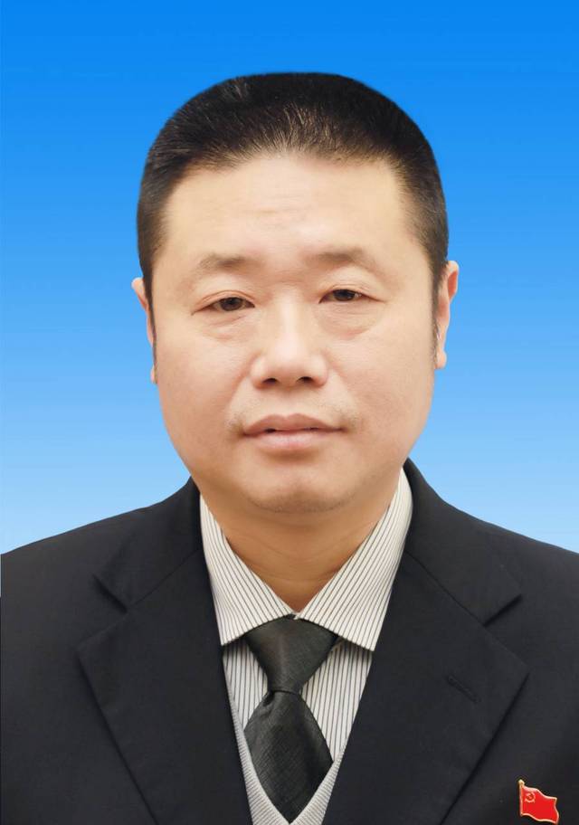 【权威发布】龚均同志当选巫溪县人民政府县长
