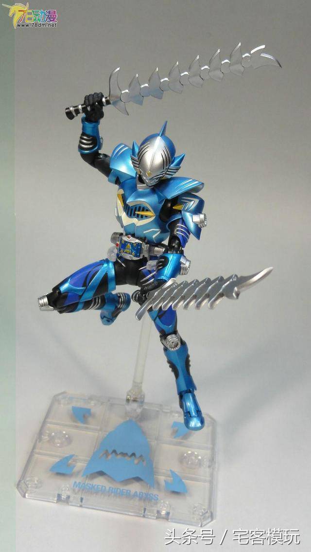 成品秀:万代 shf 假面骑士 abyss 渊骑