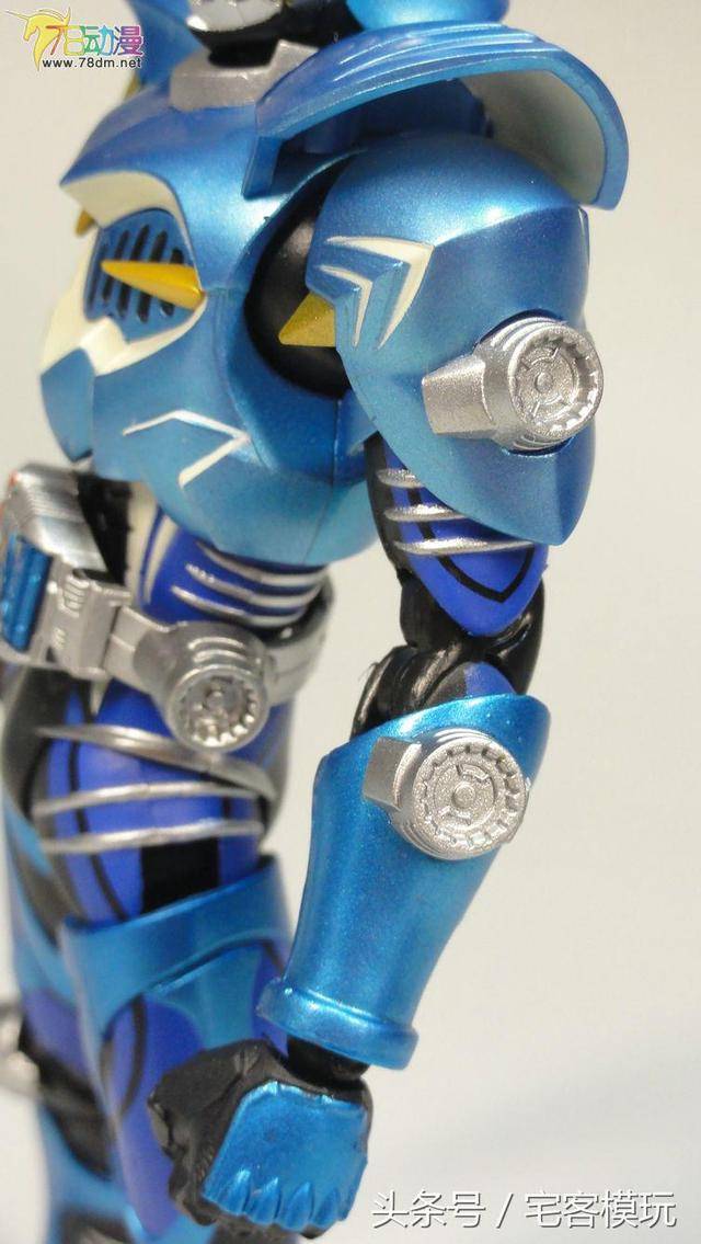 成品秀:万代 shf 假面骑士 abyss 渊骑