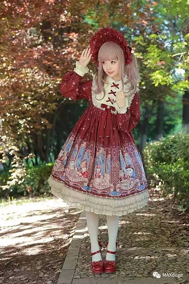 lolita fashion 丨论 lo娘打开春节的正确方式!