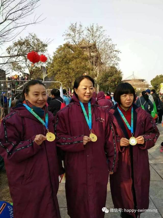 山东淄博女子冬泳队勇闯冬泳世界杯(二—台儿庄大捷!