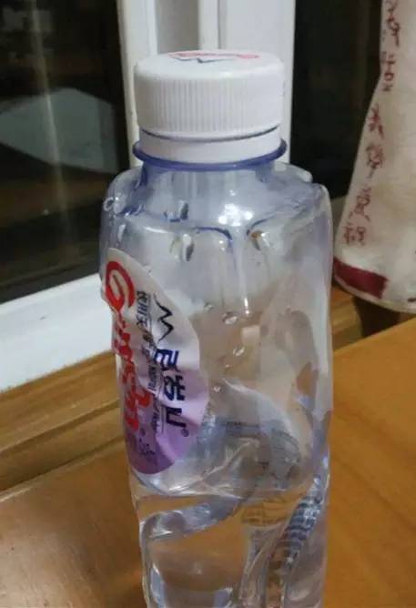 塑料瓶底的数字代表什么?买水杯时你留意过吗