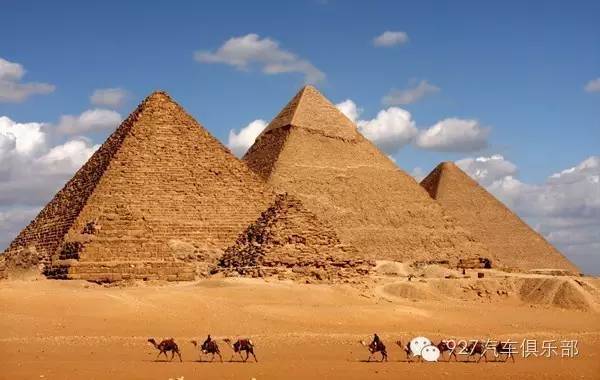 规模最大的胡夫金字塔