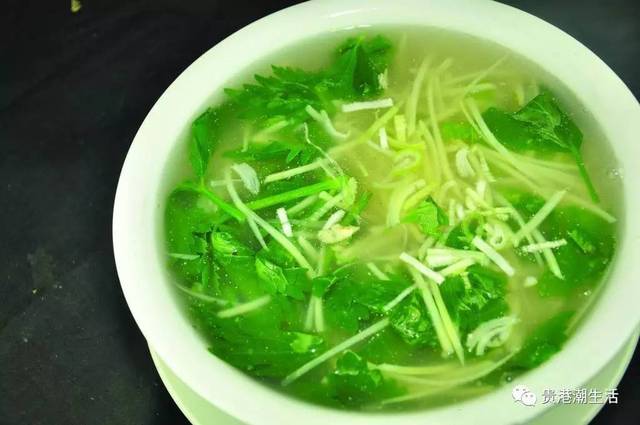 芹菜叶土豆丝汤