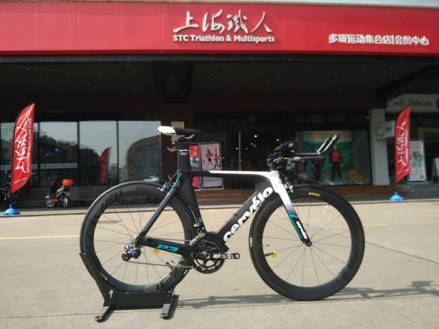 2. cervelo p3整车   roval cl60轮组