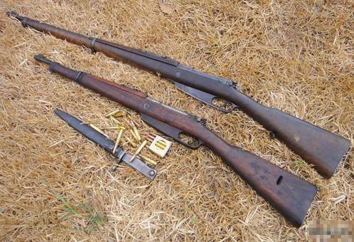 "汉阳造"学名88式步枪,由湖北汉阳兵工厂仿照德国制1888式步枪而被