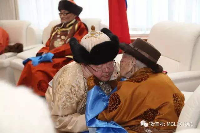 【资讯】蒙古国白月节,总统查·额勒贝格道尔