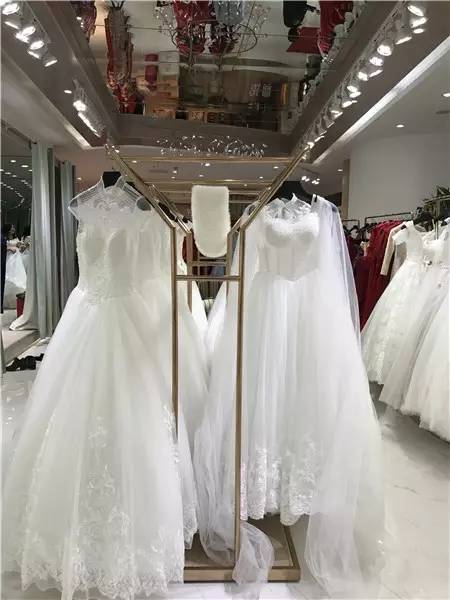 婚纱店挣钱吗_婚纱店