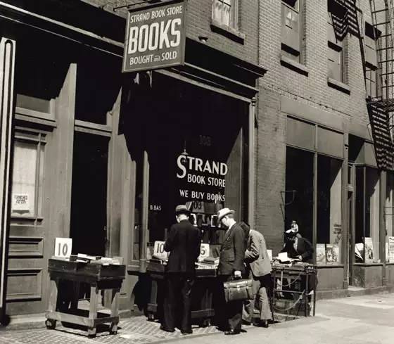 纽约|隐匿街头的特色书店