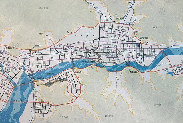 行驶在中国海拔最高的环城路上是怎样一种体验?