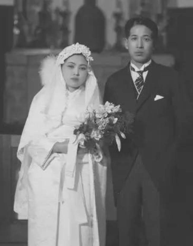 年代婚纱照_70年代婚纱照