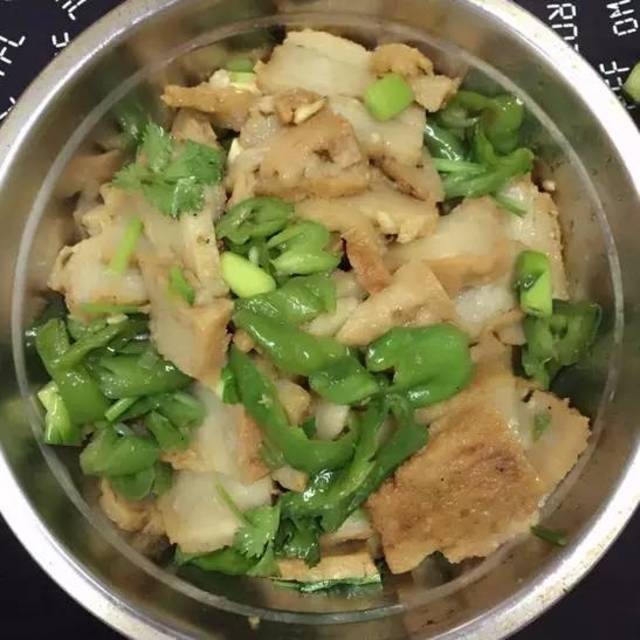 作为湖北人你吃过这个吗湖北美食特色菜之麻城肉糕