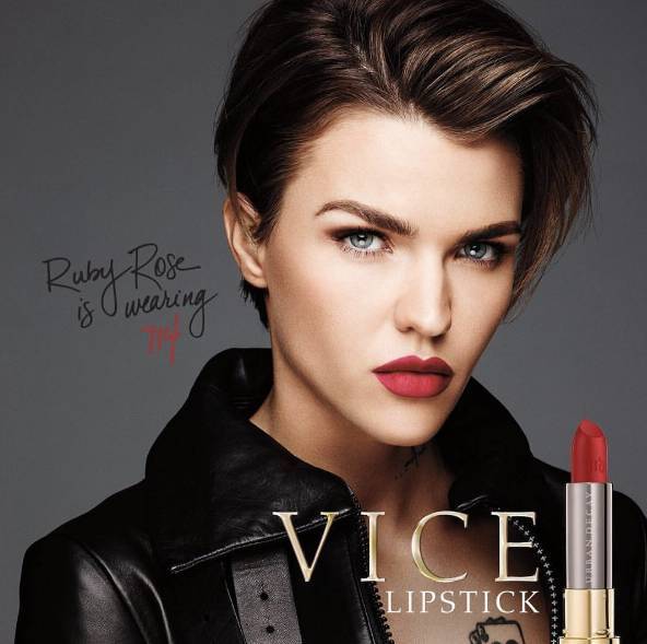 ruby rose x urban decay  所以品牌选择了ruby rose作为全新代言人