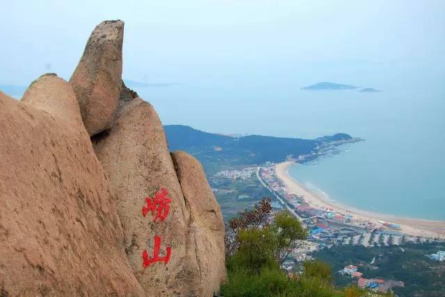 玩:崂山,青岛啤酒博物馆,海昌极地海洋公园,八大关,栈桥