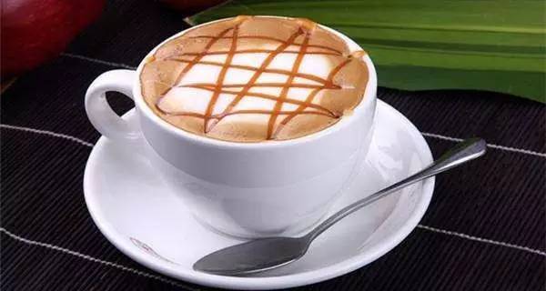 10.caramel macchiato [krmel mki"ɑt] 焦糖玛奇朵