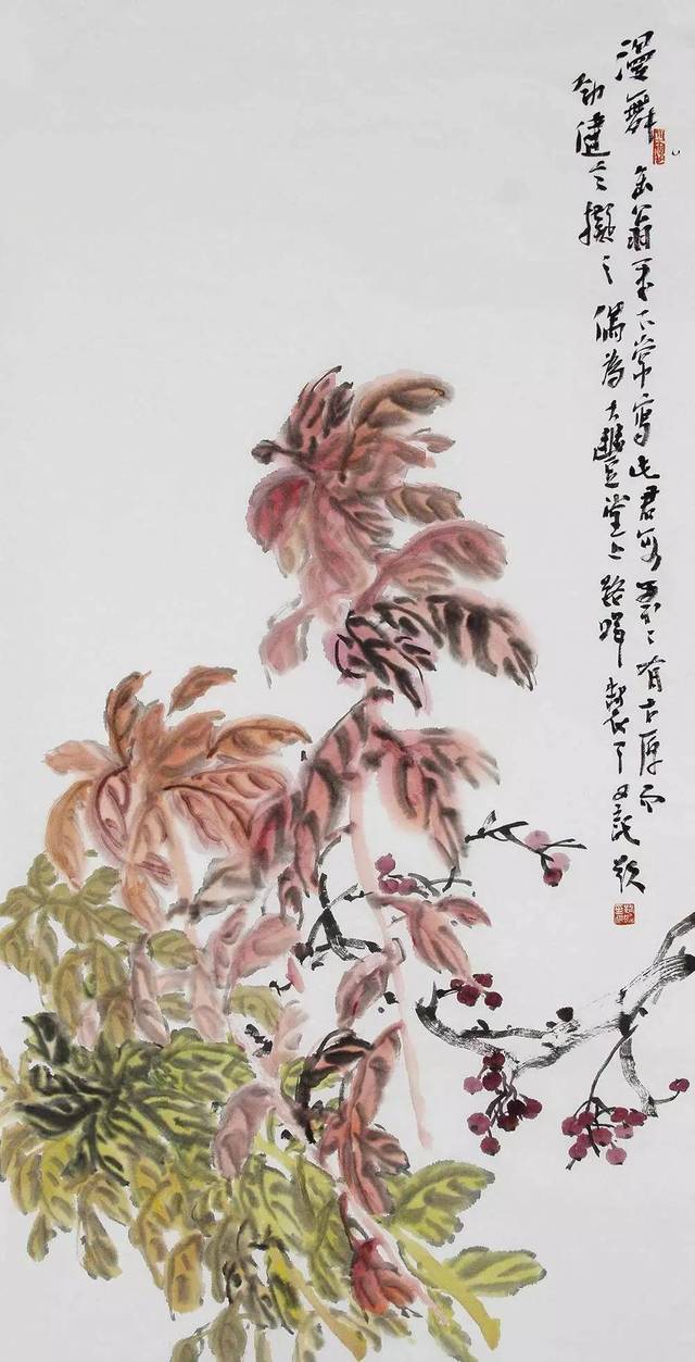 路晖老师善于写意花鸟画,追求托物言志,用大自然中的一些意象,展现