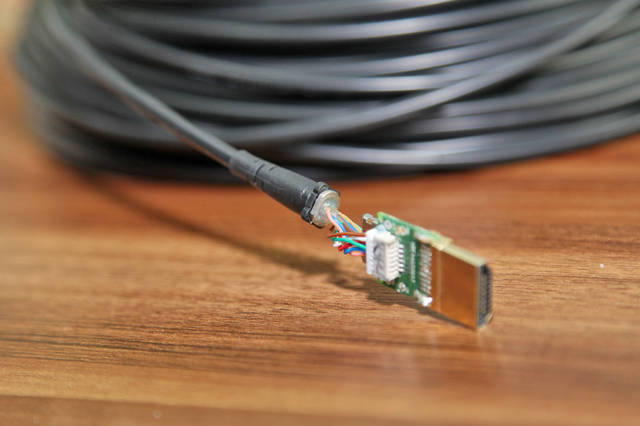 开博尔光纤hdmi线拆解评测 发烧线缆百米无损传输