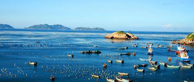 旅游景点:普陀山,东极岛,南海观音像,普济寺景区,沈家门渔港等