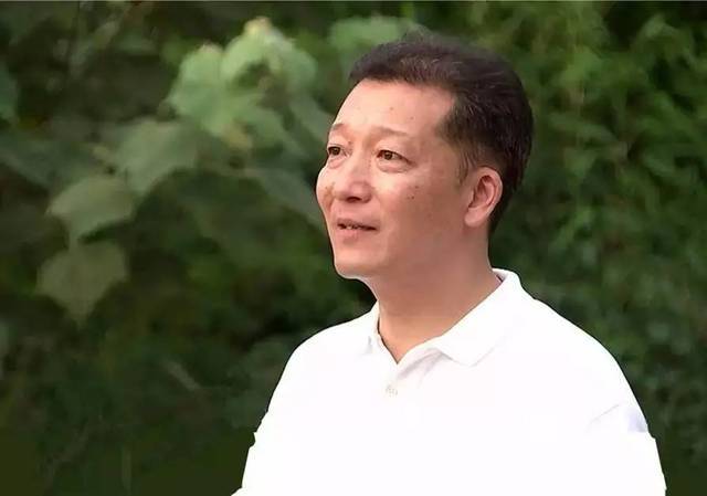 "十年后,我陪着你."廖俊波和妻子的最后道别