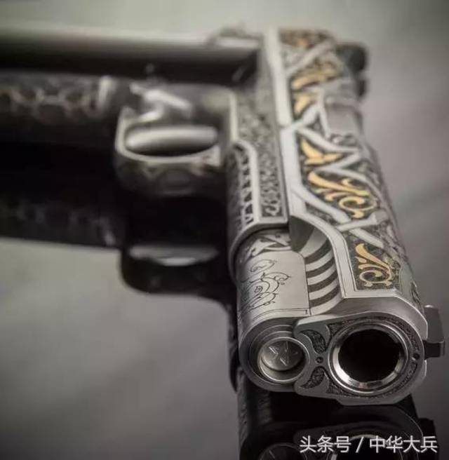 武器艺术|男人最爱的1911"雕花"