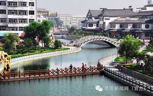 浮雕景墙区,都市情怀区,民俗展示区,健身休闲区等6大景区20多个景点